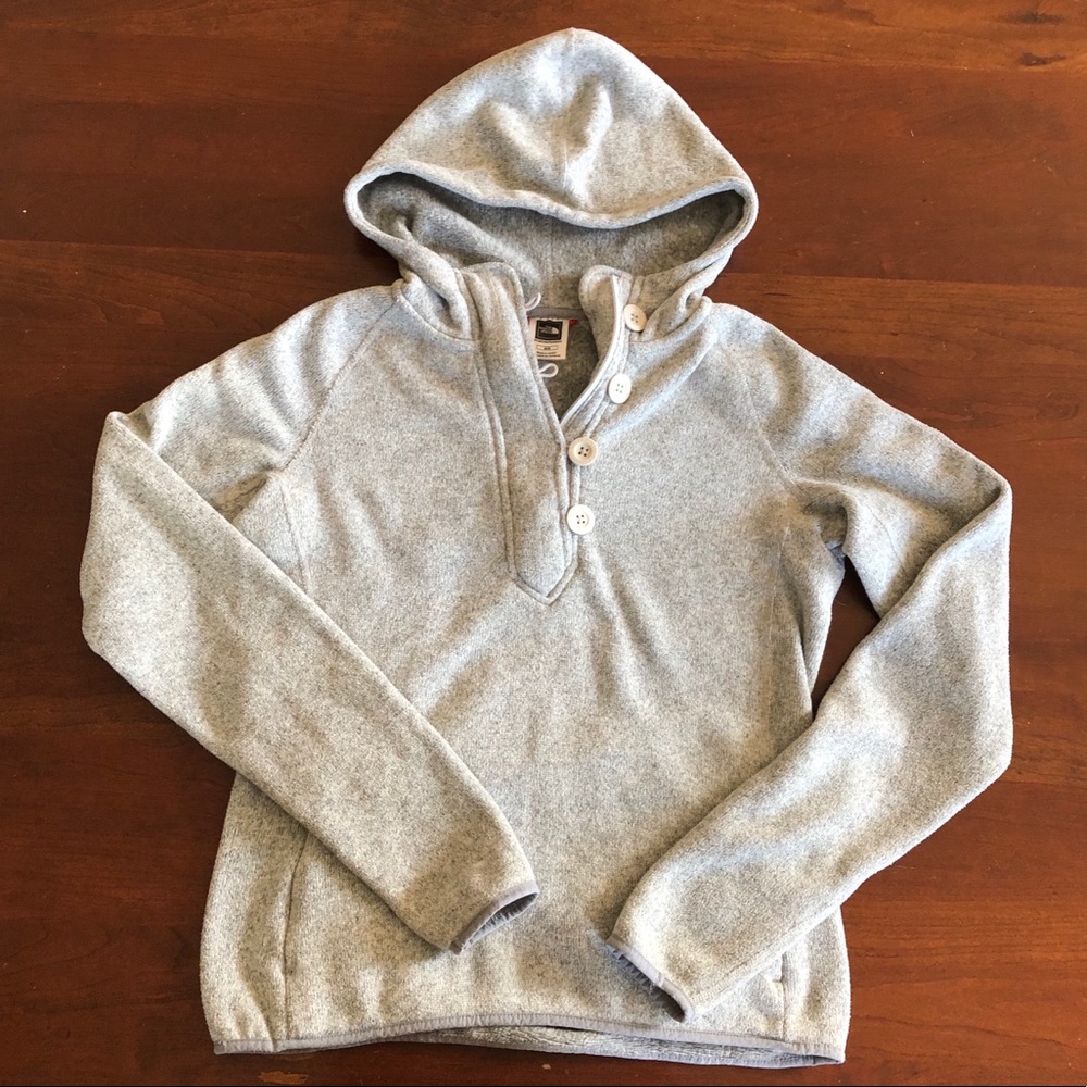 The North Face - Women’s pullover